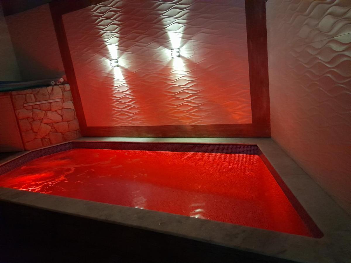 Casa Linda E Aconchegante Com Piscina -Aquecimento Solar O Ano Todo Perto Da Praia برايا جراندي المظهر الخارجي الصورة